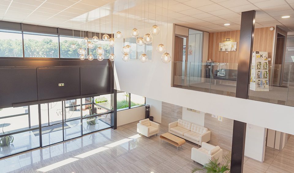 Showroom Alpha constructions