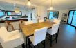 Showroom Alpha constructions