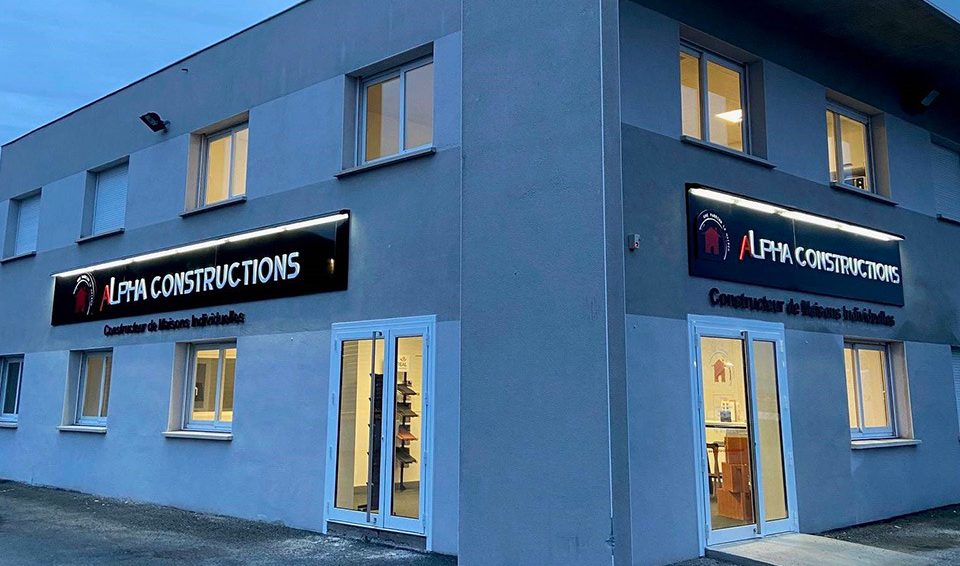 Showroom Alpha constructions