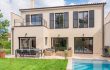 Showroom Alpha constructions