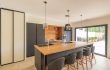 Showroom Alpha constructions