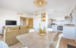 Showroom Alpha constructions