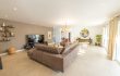 Showroom Alpha constructions