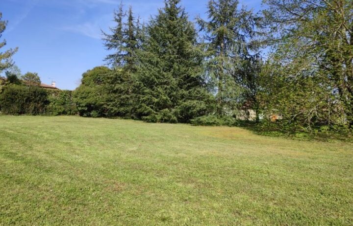 votre maison de 90m2 sur un terrain de 710m2 sur la commune de Cartelègue au prix de 170000€ avec Alpha Constructions